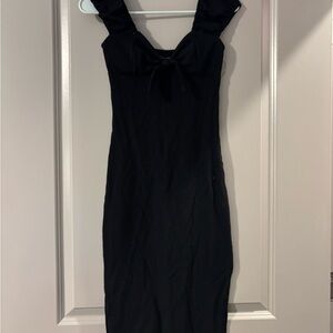 Elegant Black Sleeveless Dress